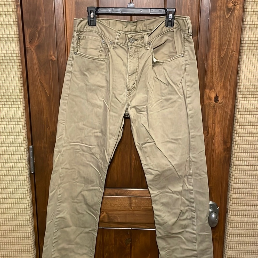Slightly baggy chinos from levis